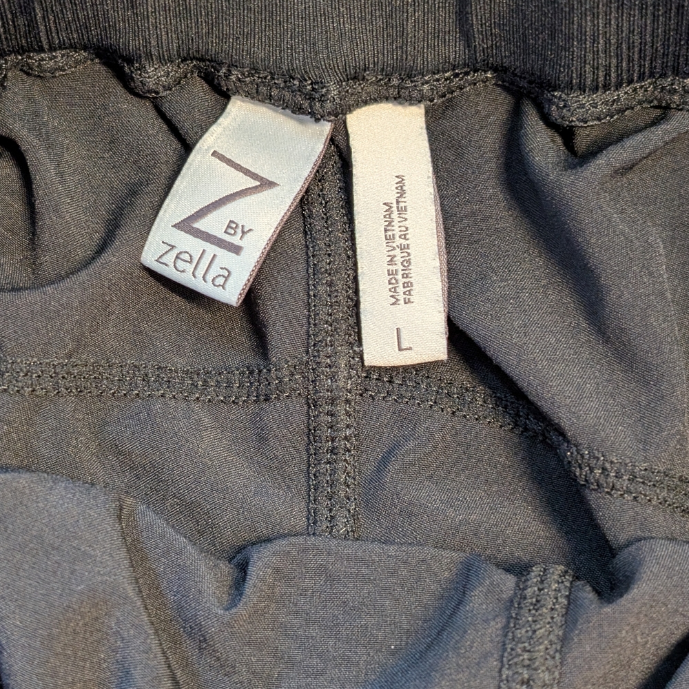 Zella Black Athletic Shorts with Elastic Waistband - Picture 3 of 5